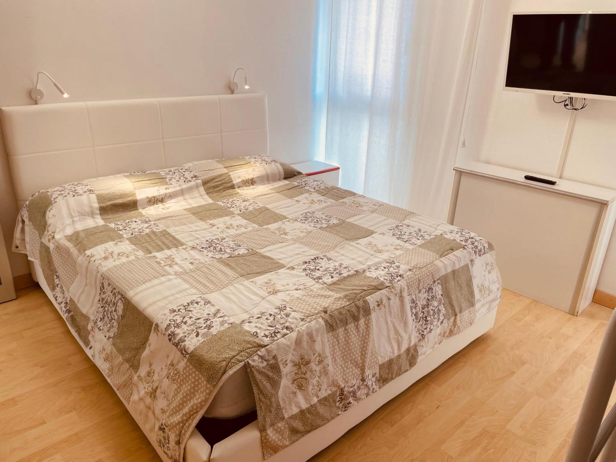 App4Rent Augustus Sea View - Family House - Wifi&Parking - 3 Rooms Лидо ди Йезоло Екстериор снимка